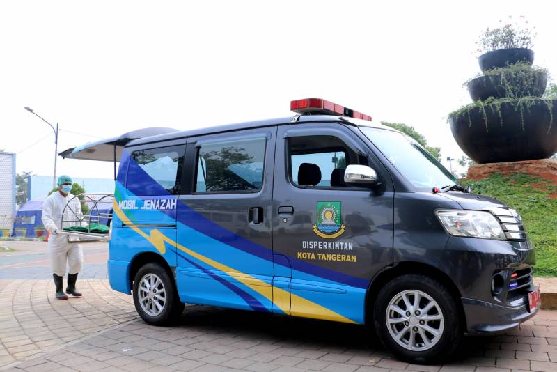 Pemkot Tangerang Alih Fungsikan Mobil Operasional Pelayanan Jadi Mobil  Evakuasi Jenazah Pasien Covid-19