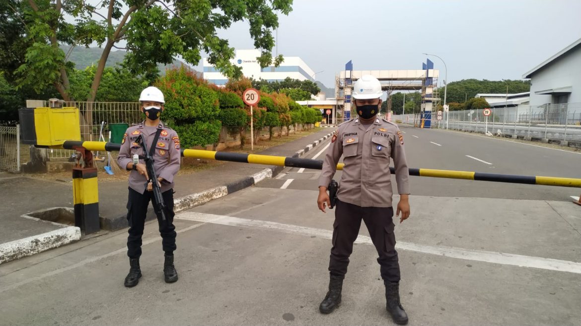 *Lakukan Pengamanan di PT Chandra Asri, Dirpamobvit Polda Banten: Sebagai Bentuk Jaminan Keamanan*