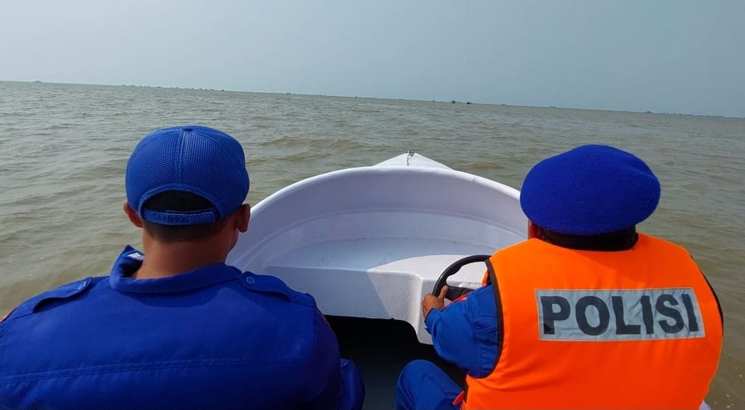 Tingkatkan Giat Patroli Sambang Pesisir Pantai  Oleh Personel Sat Polairud Polresta Tangerang