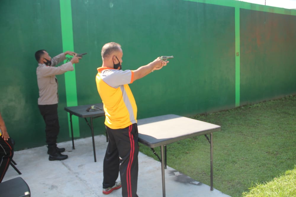 Asah Kemampuan, Polres Lebak Polda Banten Adakan Latihan menembak Bagi Personil