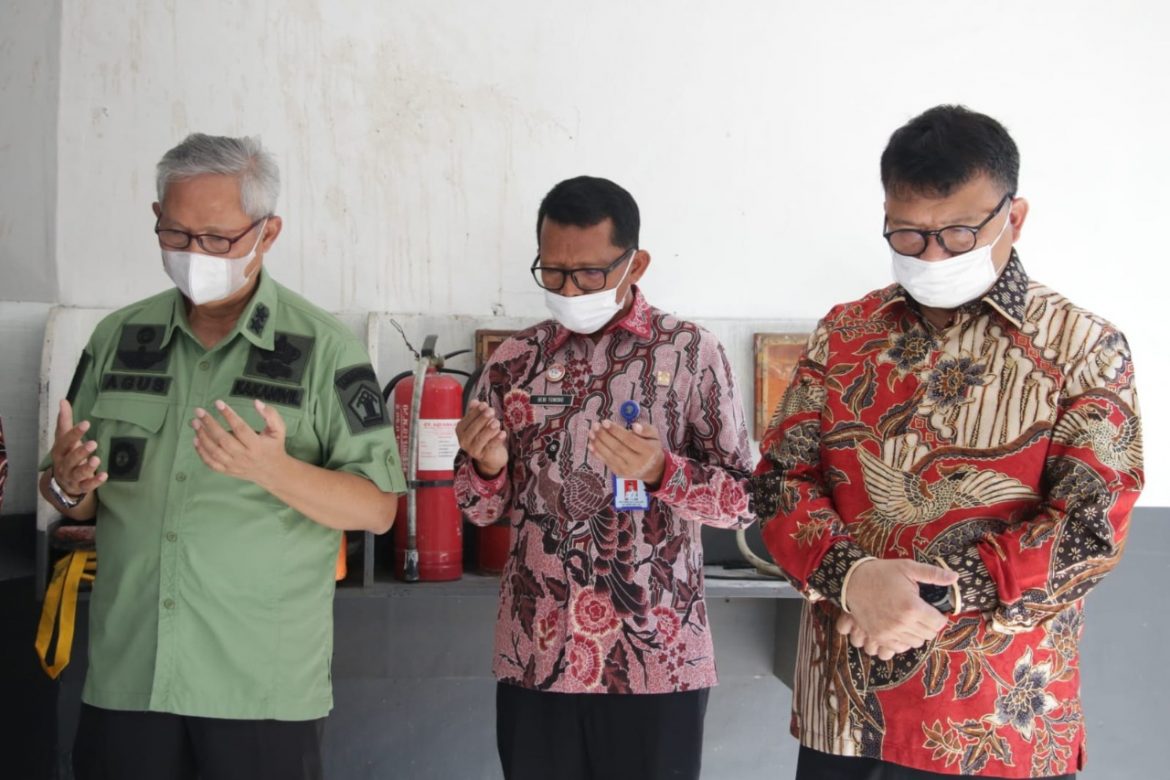 Dirjenpas Bersama Kakanwil Banten, Panjatkan Do’a Untuk Korban Kebakaran Lapas Kelas I Tangerang