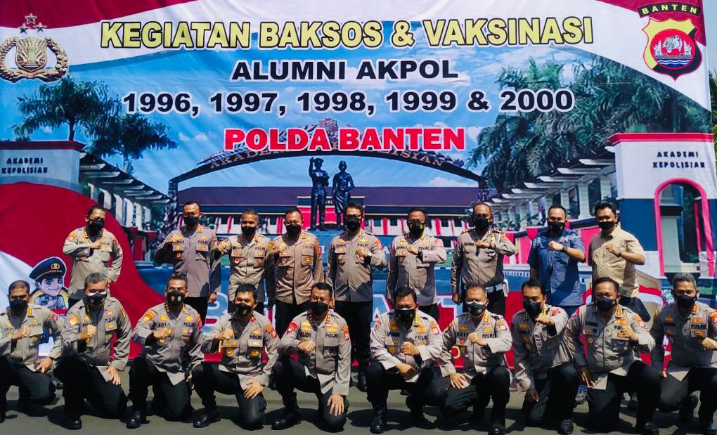 Hanya di Banten !! Dari Polda Banten Untuk Negeri, 5 Angkatan Alumni Akpol Kompak Suksesi Vaksin dan Bansos Bersama