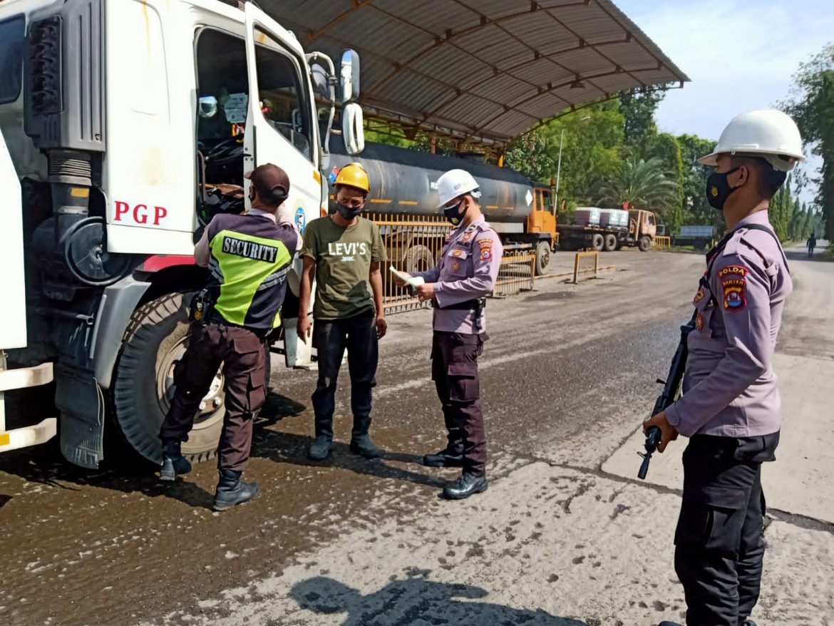 Berikan Rasa Aman, Ditpamobvit Polda Banten Lakukan Pengamanan PT Krakatau Steel