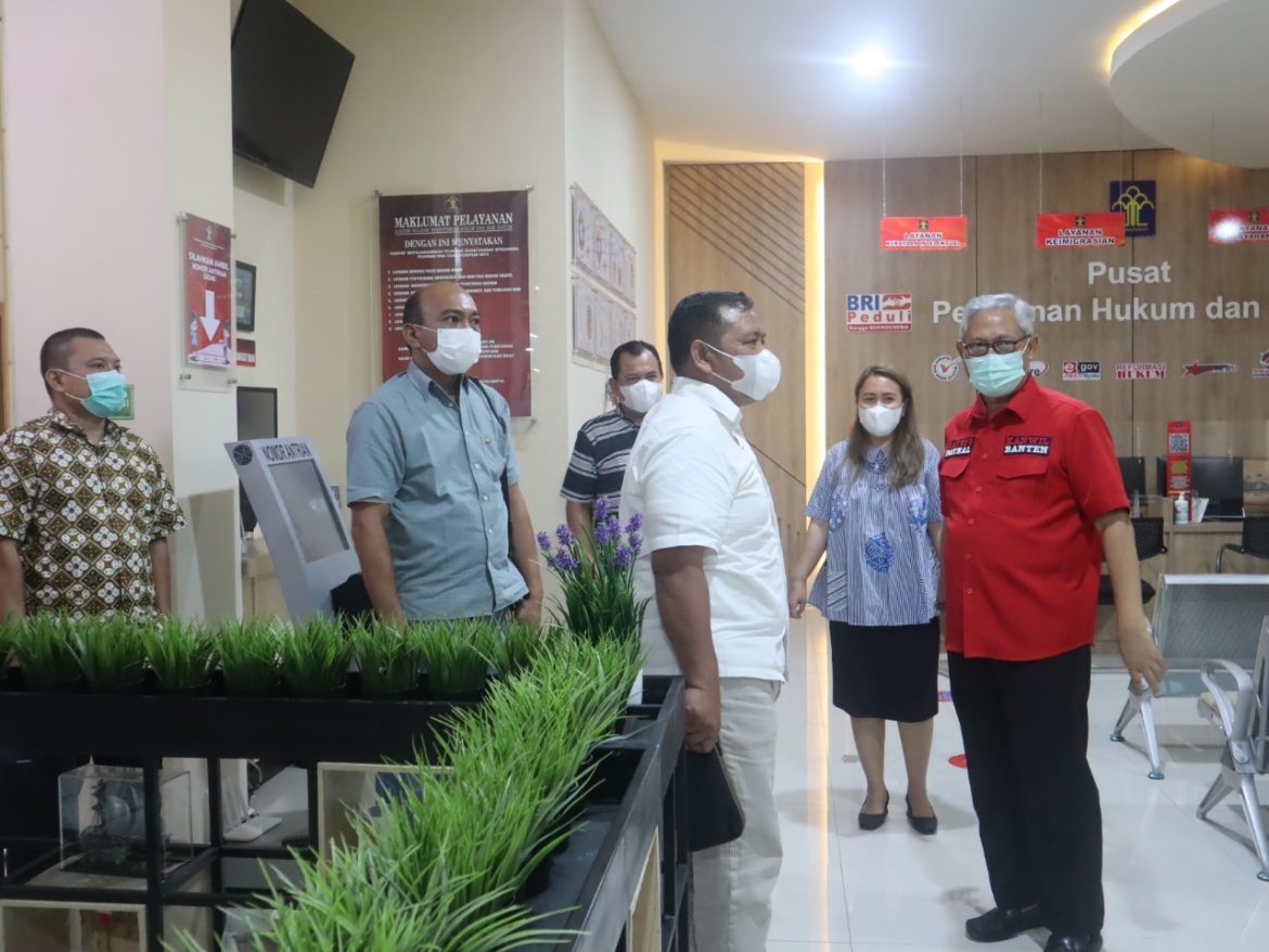 Kunjungi Kumham Banten, Kabinda Banten Apresiasi Ruang Pusat Layanan Hukum Dan HAM Kumham Banten