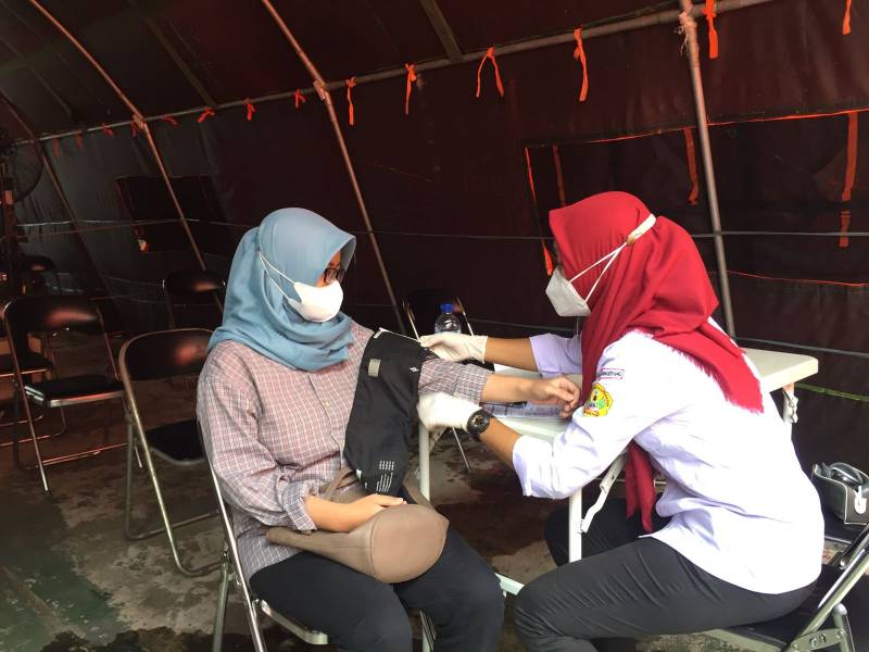 PMI Kota Tangerang Bersama Stakeholder Siapkan  Kurang Lebih 900 Vaksin Sinovac, Pfizer, dan Moderna Bagi  Masyarakat yang Belum divaksin