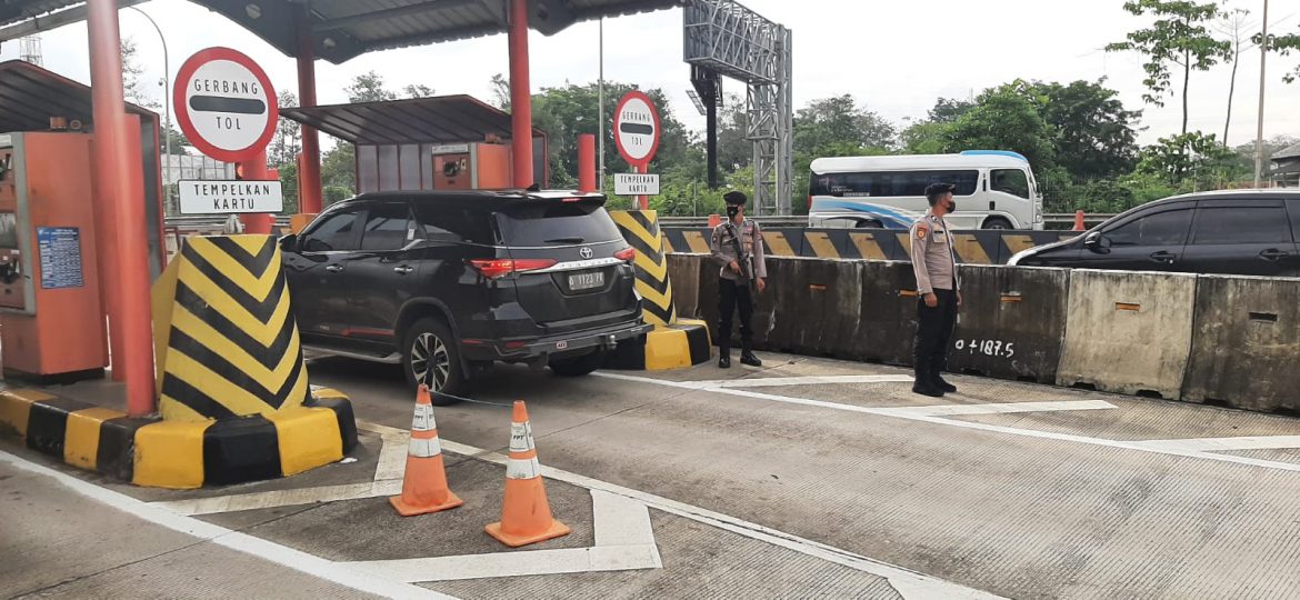 Beri Rasa Aman dan Nyaman Bagi Pengguna Jalan Tol, Ditpamobvit Polda Banten Lakukan Patroli