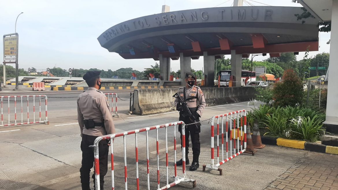 Cegah Gangguan Keamanan, Ditpamobvit Polda Banten Lakukan Patroli di Sepanjang Jalan Tol Tangerang-Merak