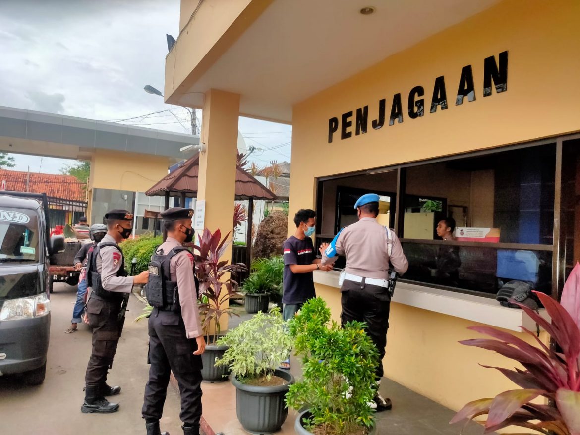 Personel Pam Protokol Yanma Polda Banten Perketat Penjagaan Mako di Hari Libur