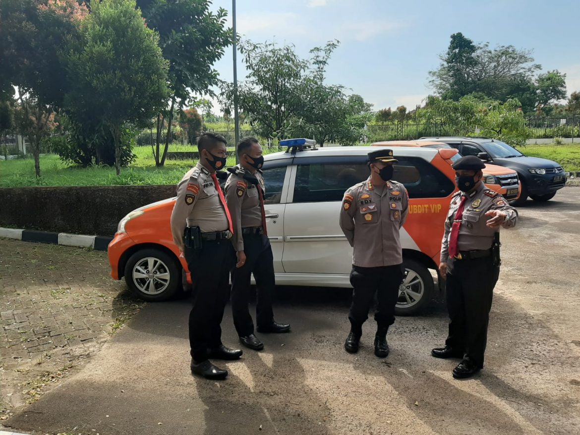 Dirpamobvit Polda Banten Tinjau Kesiapan Personel yang Melakukan Pengamanan Unras
