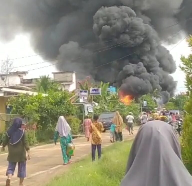 Pertamini Di Jalur 27 Kecamatan  Airsugihan OKI Terbakar.