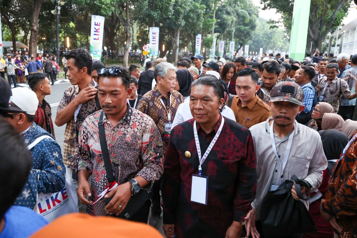 Pj Gubernur Banten Al Muktabar Ajak Masyarakat Jaga dan Lestarikan Lingkungan