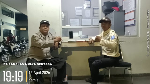 Panit 2 Samapta serta Anggota jaga yanmas Polsek Warunggunung secara intens lakukan giat Patroli objek vital upaya cegah Gangguan Kamtibmas