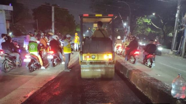 Antisipasi Kemacetan, DPUPR Kebut Perbaikan Akses Perlintasan KA Stasiun Poris Jalan Maulana Hasanuddin
