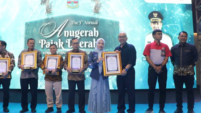 Beri Penghargaan Wajib Pajak, Bupati Serang Paparkan Realisasi Pencapaian