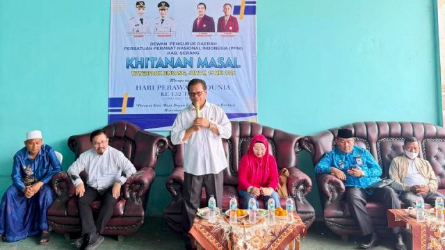 Hari Perawat Sedunia ke-132, PPNI Kabupaten Serang Khitan Massal 49 Anak