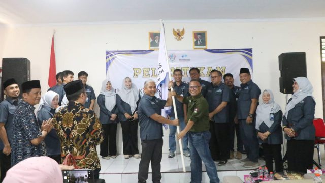 Pengurus Baru Dilantik, IKA SMAN 1 Ciruas Khitan Massal dan Santuni 100 Anak