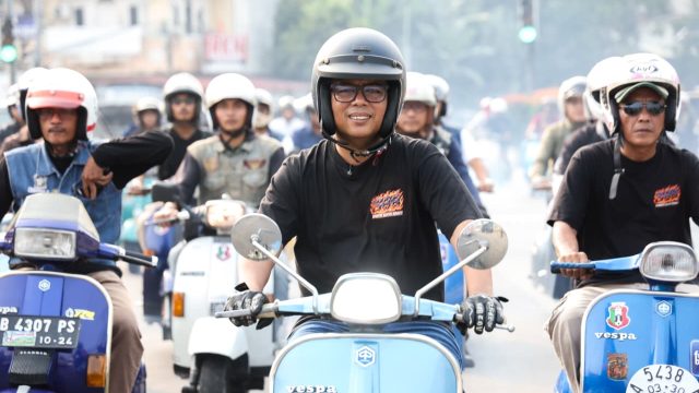 Naik Vespa Bersama SBB, Gubernur Andra Soni Ajak Komunitas Rawat Persatuan dan Promosikan Wisata Banten