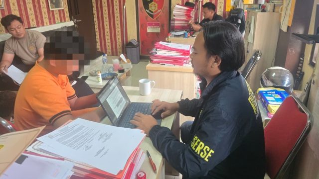 Tergoda Paras Cantik Karyawati Sendiri, Kepala Mini Market AM 26 Tahun Dicokok Polisi Karena Berbuat Tak Senonoh