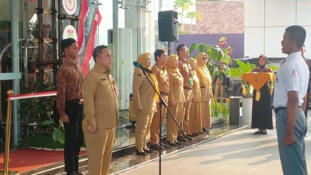 Jelang Upacara HUT RI ke-81, Sekda Soma Apresiasi Dedikasi Serta Perjuangan 54 Siswa-siswi Terbaik Kabupaten Tangerang