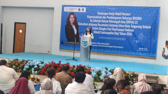 Wamen Isyana Kunjungi SRMA 33 Tangsel, Edukasi Kontrasepsi Jadi Bekal Generasi Muda