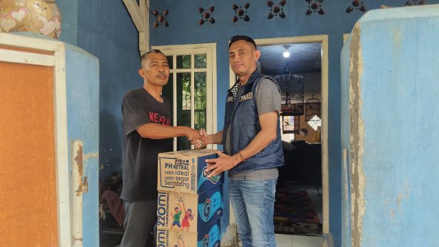 Kasihumas Polres Lebak Takziah ke Keluarga Mendiang Jurnalis Muhammad Bagus Khoirunas