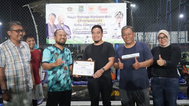 Peringati Haornas 2026, SIWO PWI Cilegon Beri Penghargaan kepada Walikota Robinsar dan 4 ASN Penggerak Olahraga