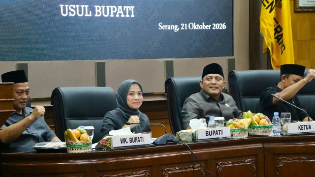 Apresiasi Pandangan Fraksi-fraksi DPRD, Bupati Serang Pastikan Regulasi Sesuai Kepentingan Masyarakat